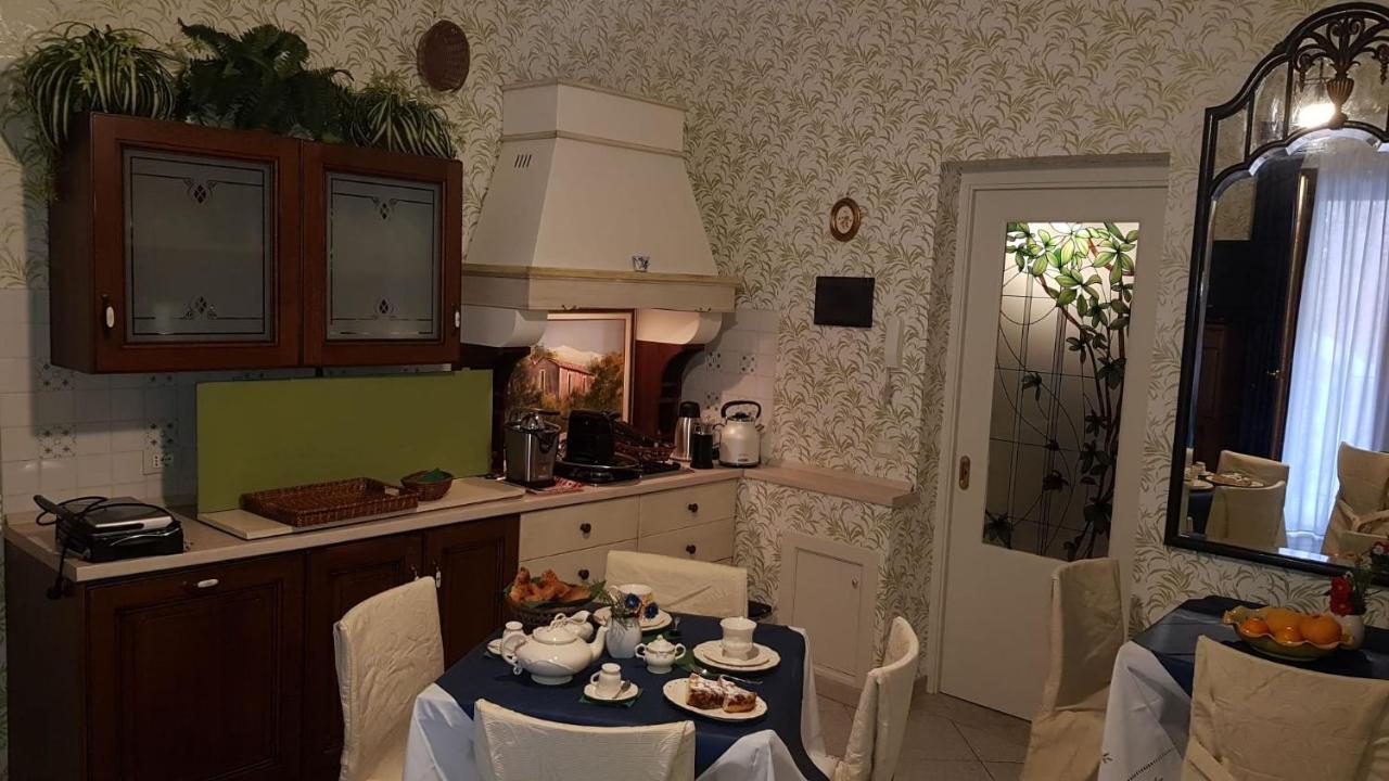 Santa Caterina Da Siena B&B Κατάνια Εξωτερικό φωτογραφία