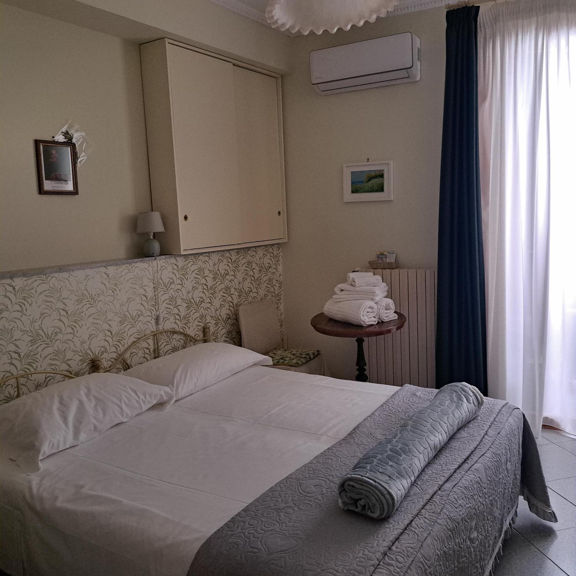 Santa Caterina Da Siena B&B Κατάνια Εξωτερικό φωτογραφία